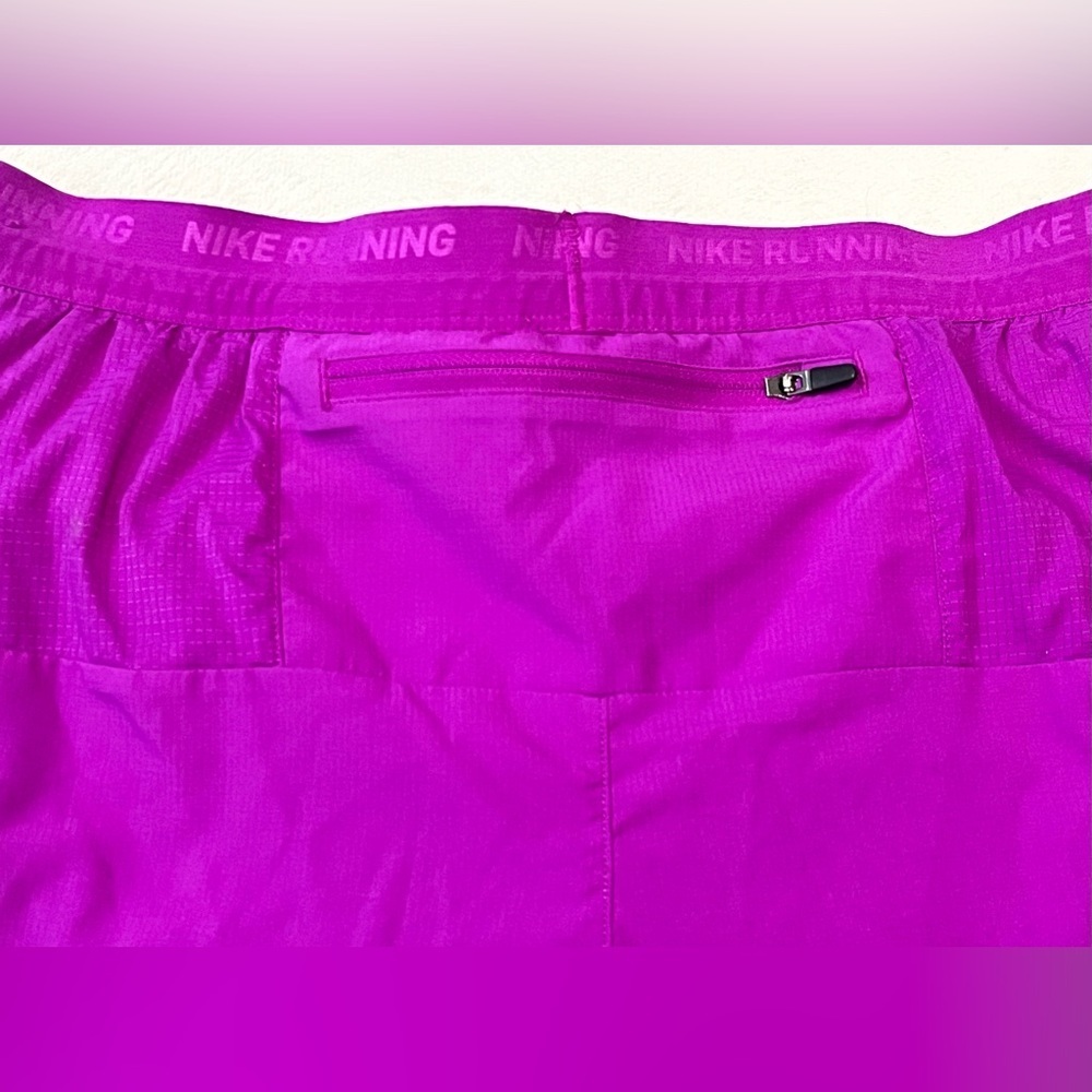 Nike Dri-Fit Women’s Fuchsia Athletic Running Drawstring Shorts Size Medium - Picture 15 of 16